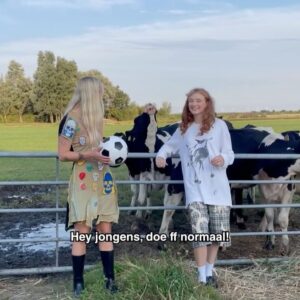 Froukje Veenstra Instagram - Wat BTS van de videoshoot van ‘Ik Haat Hem Voor Jou’ 📞💍🐄⚽🏊‍♂️