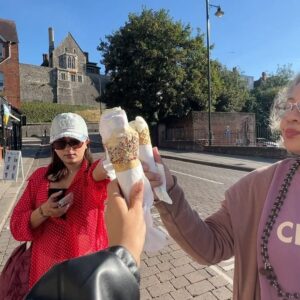 Garima Sharma Instagram - Creating memories 🇬🇧 
#travel #lifeisfun #gratefultouniverse #keepsmiling #london #Uk