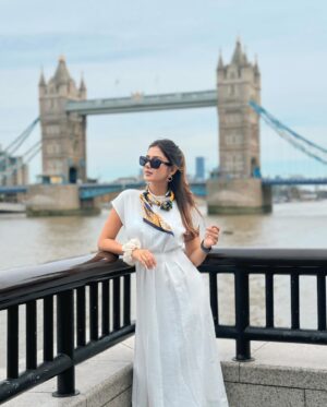 Garima Sharma Instagram - Hi 🇬🇧 
#keepsmiling #travel #london