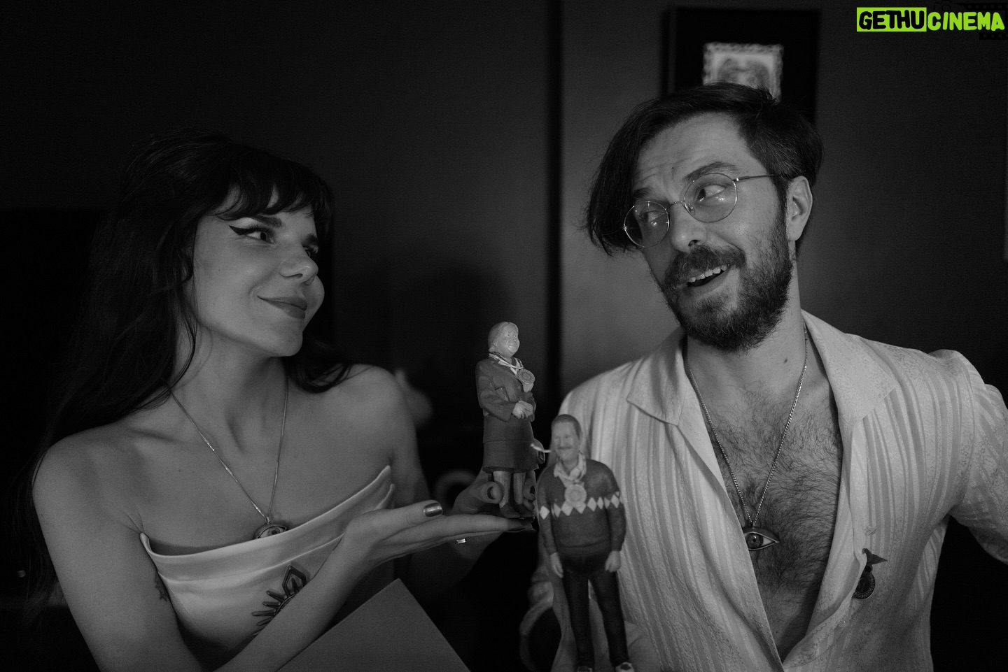 Gaye Su Akyol - 32.4K Likes - 01.09.2024 w. familyš«
imzagünü
šø @aylingungorphotography