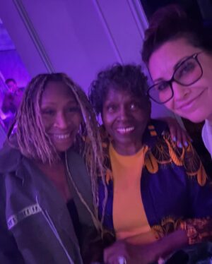 Gina Gershon Instagram - New Orleans. My Heart  and Soul ( and waist) always expands when I am in your presence. You never disappoint. The music , the food, and my friends, old and new- New Orleans, I Love You . Til  next time ❤️🙏🏻❤️ #soulofamerica #newOrleans #drjohn #downinneworleans🎭⚜️ 🎼🎼🎼