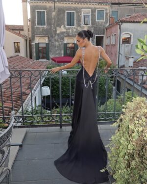 Giulia De Lellis Instagram - @amfar 🩵