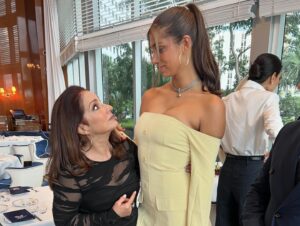 Gloria Estefan Instagram - What a great birthday celebration!!! Love to my family and friends and everyone who made this day soooo special!!! Love you all! ❤️🥰🎂🙏🏻🤩🥰❤️