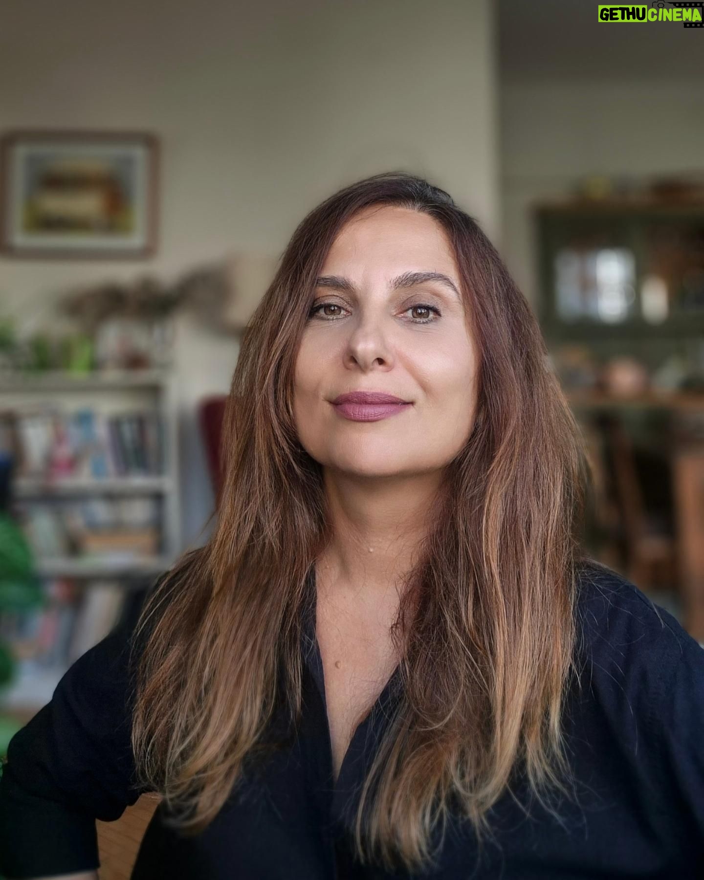 Goncagül Sunar - 4.3K Likes - Gelsin yeni yaş 🎈🎂 kutlu doğum haftası o zaman 😎🥳🥳