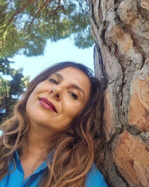 Goncagül Sunar Instagram - Yoruldum çirkinlik ve kötülükten..güzel şık berrak detayların huzuruna ihtiyaç var