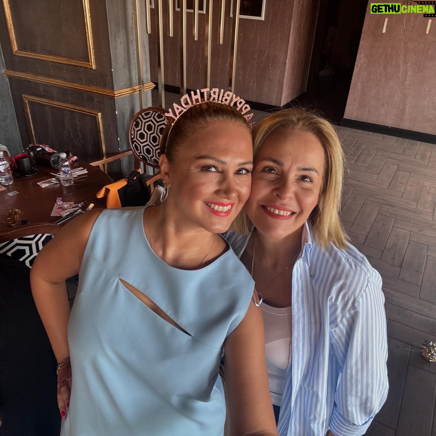 Gülden Avşaroğlu - 493 Likes - Partiler dostlarla güzel 🧿🧿🧿 #kiraz10yasinda🌸 🦋