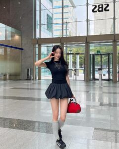 Actress Gyeongree HD Instagram Photos and Wallpapers September 2024