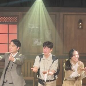 Ha Da-in Instagram - 소중이들, 지훈이 연극행👆🏻👉🏻👈🏻👇🏻
미소가득 #인생네컷
The NUTS #너츠 ✌🏼👍🏼