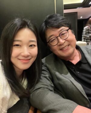 Ha Yoon-kyung Instagram - #아무도없는숲속에서 🖤