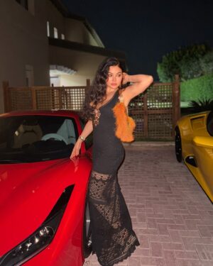 Haifa Wehbe Instagram - ♥️💋🧡

#haifawehbe