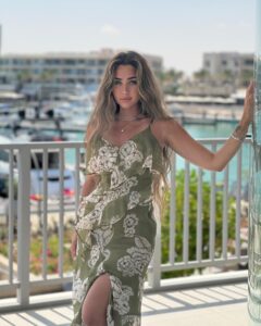 Actress Hana Al Zahed HD Instagram Photos and Wallpapers September 2024