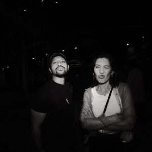 Hannah Al Rashid Instagram - Moments from the Seni Memahami Kekasih premiere captured by @_stuartmanja who was giving paparazzi 📸✨

Bonus photo terakhir hampir baku hantam karena beda pendapat soal coto terenak di Makassar…ededeeeeeeh…

#goblokglam
