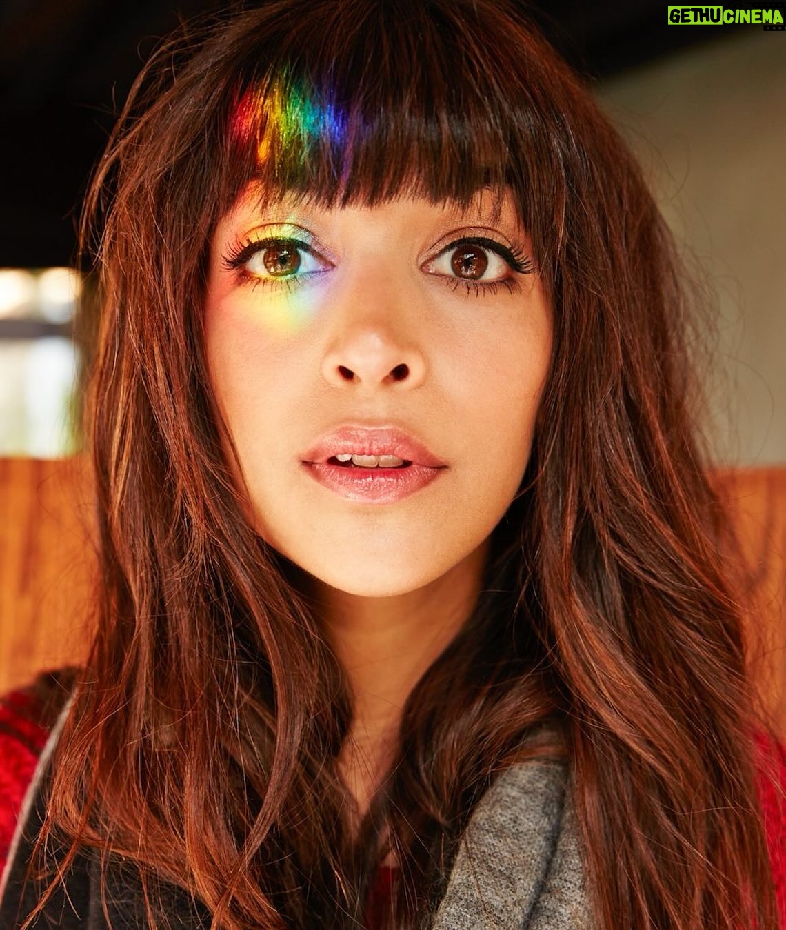 Hannah Simone - 41.7K Likes - This shot was taken when I was walking from one photoshoot set up to anotherโฆ little sneaky ๐ moment just proving that the best moments are the unexpected ones xo