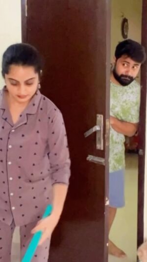 Harika Sadu Instagram - Enaku bayam la illa mariyatha 🤩🤣🤫