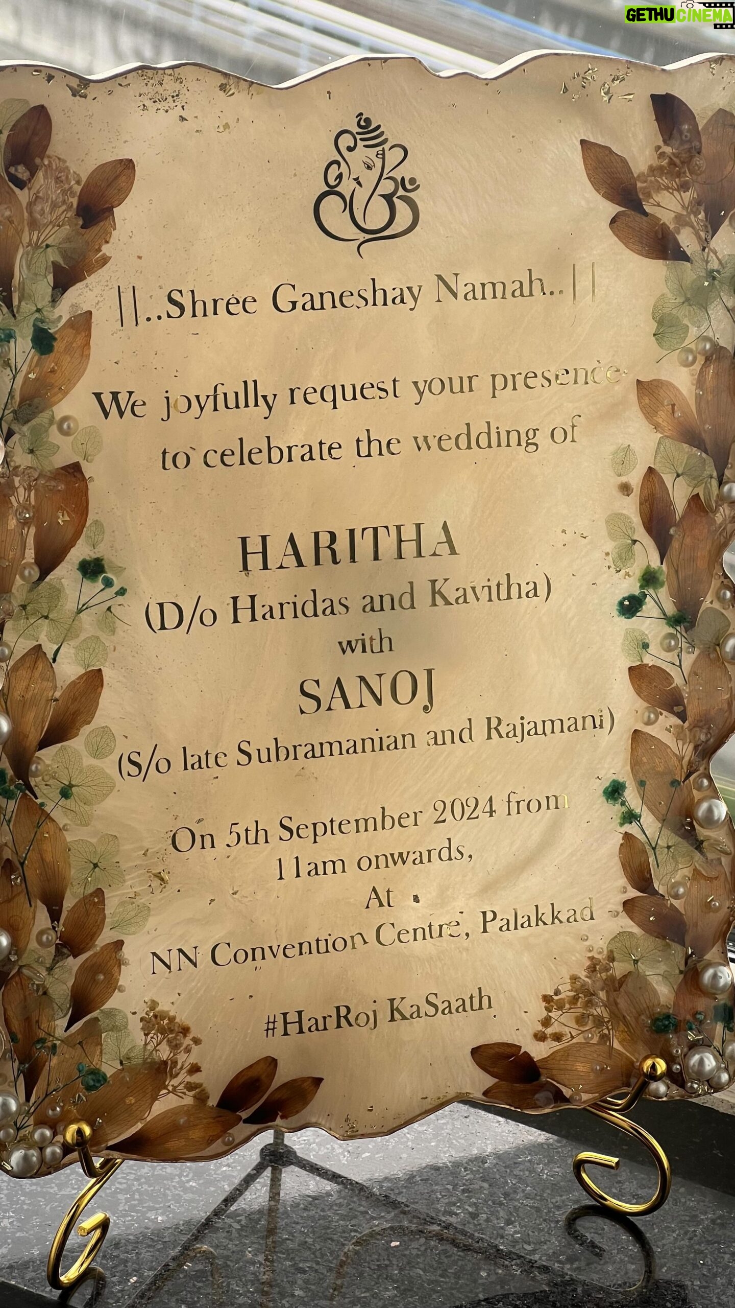 Haritha Nair - 7.7K Likes - What started with a 'HI' last year on the same day 28/8 has reached here!!!
Are you ready to get married? @sanoj_riyan
Just one week to go💃🏻💃🏻💃🏻
Thank you for preserving our varmala so well🥰 @fashionpop_arts