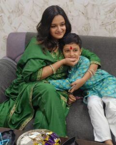 Harshita Ojha Most Liked Photos and Posts
