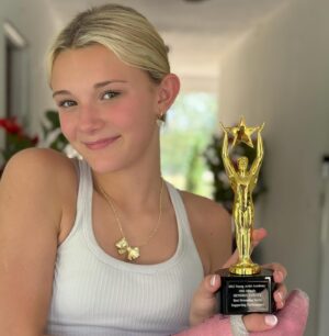Hendrix Yancey Instagram - This…. I still can’t believe I won a Youth Academy Award. But it came in the mail today and I officially have it in my hands! Thank you so much @youngartistawds for all that you do for youth actors! Thank you so much to my A Friend Of The Family cast and crew… to my agents and managers for getting me this opportunity, and last but not least @janibroberg  for being the strong and brave force that you are! 

WINNER: BEST STREAMING SERIES SUPPORTING PERFORMANCE.