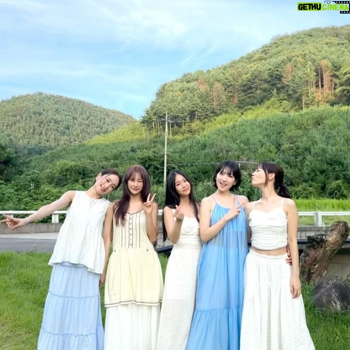 Heo Young-ji - 23.7K Likes - 행복한카라❤️