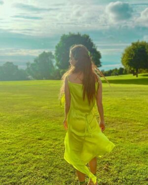 Hera Hilmar Instagram - 🍋 from summer celebrations of love and friends 💕Thank you @hilduryeoman as always for the snazz 🌸 I’m like a freshly cut lawn 🌳