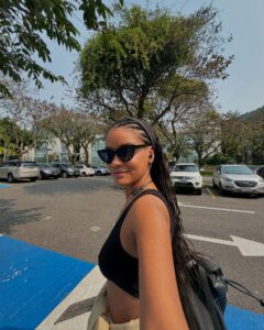 Actress Heslaine Vieira HD Instagram Photos and Wallpapers September 2024