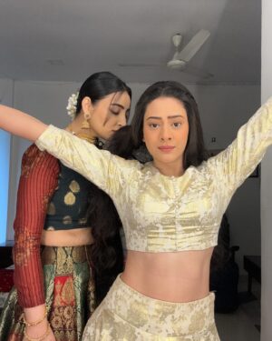 Hiba Nawab Instagram - So very demure and presentable 🤣😝