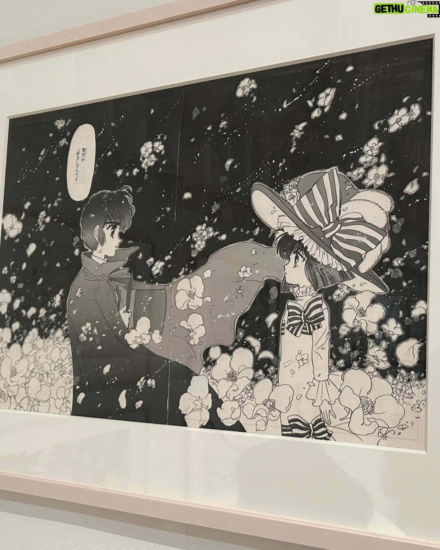 Hiroki Nanami - 7.5K Likes - ☆
先日「CLAMP展」に行ってきたよー。ずっとずっと楽しみにしてたから時間が溶けていきました。
聖伝、20面相におねがい!!、東京BABYLON、学園特警デュカリオン、X、CLAMP学園探偵団、魔法騎士レイアース、Wish、カードキャプターさくら、すき。だからすき、合法ドラッグ、ツバサ、そして一番好きな×××HOLiC✨などなど、さまざまな作品の原画を近くで見て、その美しさに感動しグッズを家にお迎えして。最高時間でした。後期もどこかでまた行きたいなぁ。
.
#CLAMP展
#七海ひろき