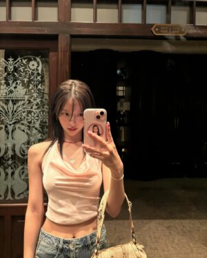 Hong Ji-yoon Instagram - 이스탄불 말이에요 저녁에 마법에 걸리는게 틀림업써