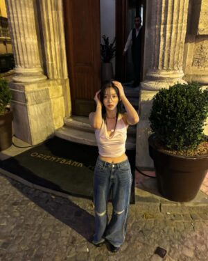 Hong Ji-yoon Instagram - 이스탄불 말이에요 저녁에 마법에 걸리는게 틀림업써