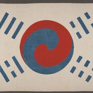 Hong Soo-hyun Instagram - 대한민국임시정부수립100주년.  머나먼 타국에서도 독립운동을 위해 노력하신 분들께 큰감사 드립니다.