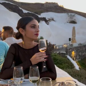 Ifigeneia Tzola Instagram - Άλλος για wine tasting? 🍷