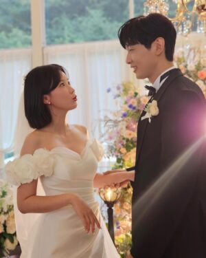 Im Soo-hyang Instagram - 도라 필승이 행복한 결혼식을 했더라면….
