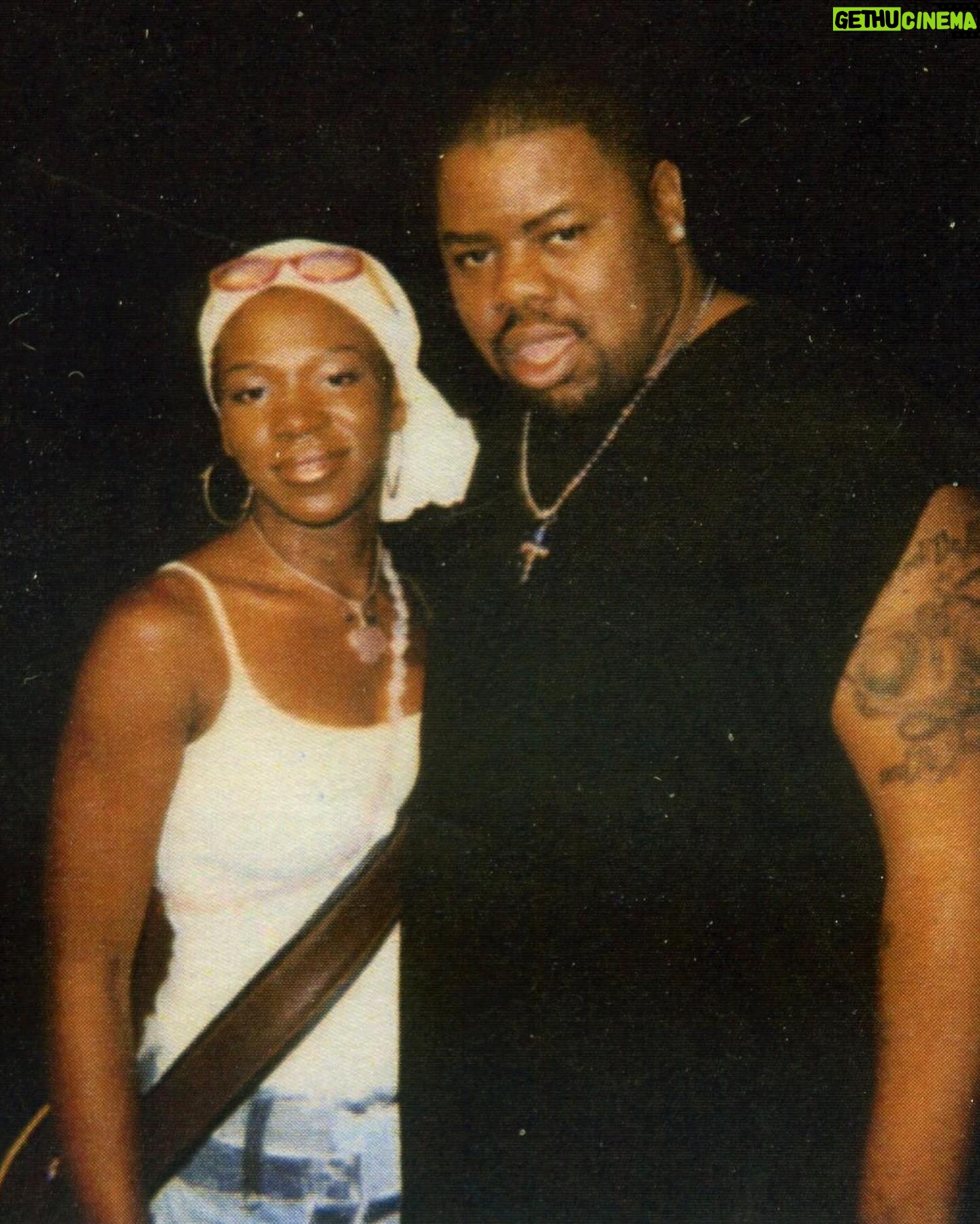 India.Arie - 73.4K Likes - Random Beautiful Things from the summer its been good.
Thanks Bro for taking us ALL to Disney ~ 45 years after our first time. 😇
Theres a little secret about an upcoming event in here 😉
what yall doing September 9?
The last slide tho. my FIRST professional engagement ~ was on a boat. 1999
Time keeps on tickin into the future.
#randomneautifulthings #ripbizmarkie #yellow