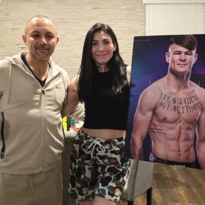 Irene Aldana Instagram - Nos dió mucho gusto visitar a @diegolopesmma 🤩💪🏼

#ufc #team #teammates #coaches #lasvegas #nocheufc #diegolopes