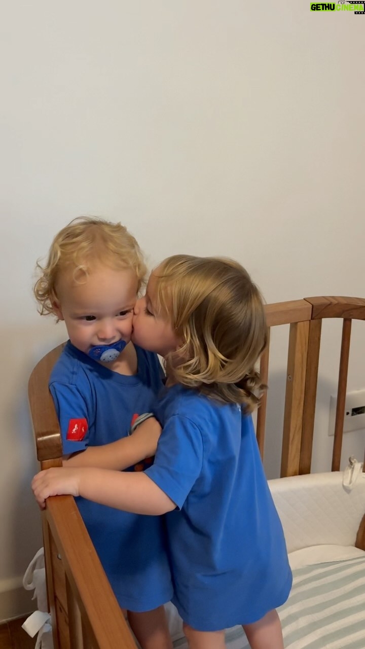 Isabella Scherer - 142.2K Likes - 2 anos do maior amor do mundo ❤️