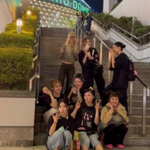 Isak Woo Instagram - @ivestarship ✨💚
SHOW WHAT I HAVE ENCORE

Director @_simeez 

Dancers
@soltuff 
@jena__sha 
@jihyunlim_ 
@_gyeongjin 
@swanlee___ 
@leeplay_bbz 
@itsmia_bestmiaever 
@isakkk_woo 

@eeseooes 사랑둥이😝💚

너무너무 고생많으셨고 행복했고 즐거웠습니다!!!!
다들 보고싶을꺼에요🥰🫶🏻 팀 성맥 I love you so much