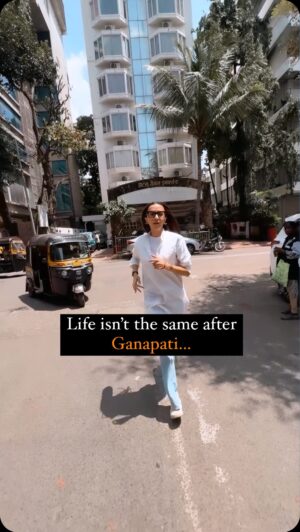 Ishita Arun Instagram - Visarjan ke baad 🌬️🏃‍♂️ 🐟🐟
.
.
.
.
.
.
.
.
.
.
.
.
.
.
.
.
.
.
.
.
.
.
.
.
.
.
.
.
.
.
.
.
.
.
.
.
.
.
.
.
.
.
.
.
.
.
.
#visarjan #ganpati #ganeshchaturthi #trendingreels #fish #paplet #seafood #seafoodlover #ganpativisarjan #shravan #viral #viralreels #explore #fyp #fishmarket #exploremore #ishittaarun