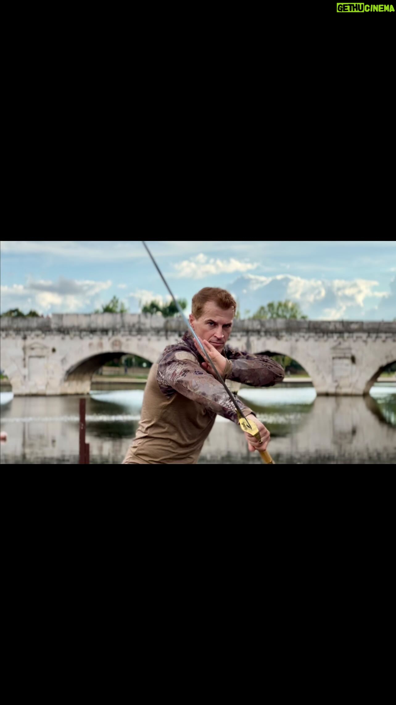 Jade Xu - 1.6K Likes - “SWORD”
Design / Performance: @davidtorok_official
Camera: @jadexuofficial
#davidtorok #jadexu #kungfu #wushu #sword #blade #wuway #actiondesign #choreography #martialarts #chinese #weapon #performance