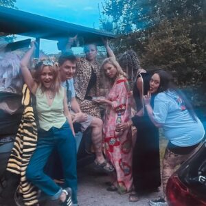 Jaime Winstone Instagram - Summer part 3 (special twisted sistas edition)⚡️💕❤️⚡️💕❤️⚡️💕❤️⚡️💕💕