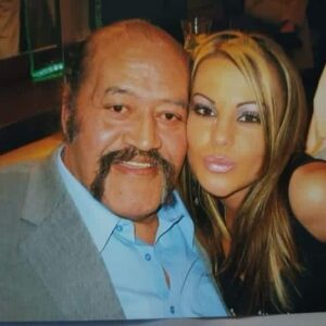 Jamie Szantyr Instagram - It was a beautiful weekend of services with the Anoa’i family and close friends celebrating the life and legacy of Pops, best known as Afa the Wild Samoan.

This entire family means the world to me and I cherish them all so much. 

I love you Pops, and will always remember how much you have helped me in my wrestling career. I still can’t believe your gone, but your legacy will live on forever. 

Rest easy. 🙏🏼🕊️