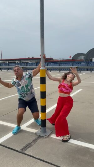 Jana Kovalčiková Instagram - Lena&Tonko
Redový tanec
Kolorizované