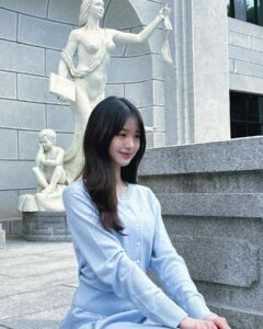 Actress Jang Won-young HD Instagram Photos and Wallpapers August 2024