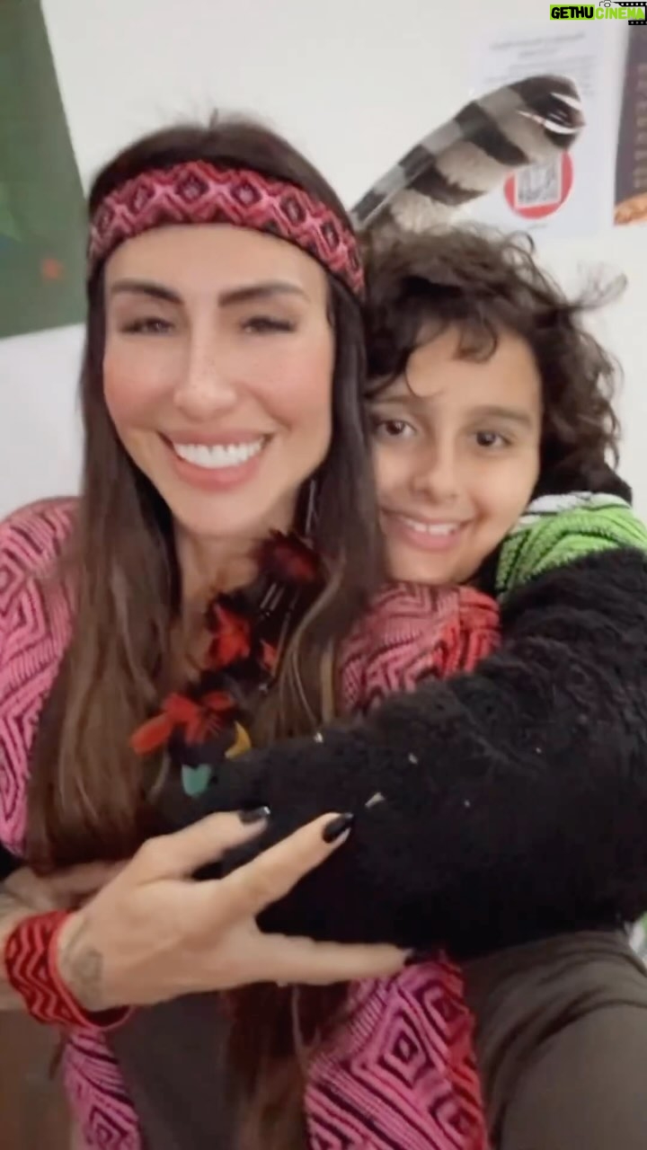Jaque Khury - 20.9K Likes - Muito amor aqui com meu filho @gael.khury
