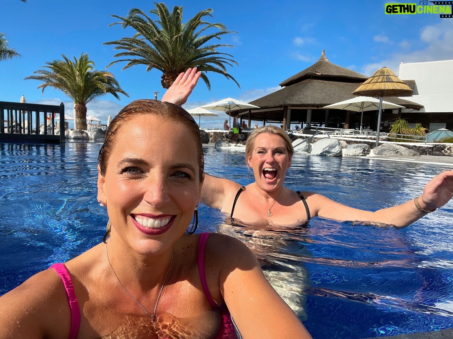 Jasmine Harman - 5.3K Likes - Today at 3pm on @channel4 @aplaceinthesunofficial I help Craig & Suzy make their dreams a reality by helping them find a holiday home in the seaside town of Los Gigantes in sunny Tenerife! With a budget of 200k did we manage it? ☀️
#Repeat #tenerife #holidayhome