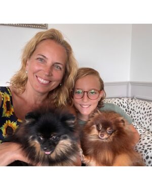 Jasmine Harman Instagram - August: you flew past but left us with some lovely memories 🧡☀️
A visit to the Algarve, Portugal with friends was a much needed rest. 🫶🏼 A holiday in the UK visiting family and some of our besties was a surprise: I couldn’t believe how much I enjoyed it (even the rain and hailstones)! Living overseas puts a totally different perspective on a holiday in the UK. 
Plus a quick work trip to Cyprus to revisit some of my previous Househunters was the cherry on the cake. 🍰 

#August #Family #familyholiday