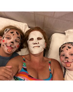 Jasmine Harman Instagram - August: you flew past but left us with some lovely memories 🧡☀️
A visit to the Algarve, Portugal with friends was a much needed rest. 🫶🏼 A holiday in the UK visiting family and some of our besties was a surprise: I couldn’t believe how much I enjoyed it (even the rain and hailstones)! Living overseas puts a totally different perspective on a holiday in the UK. 
Plus a quick work trip to Cyprus to revisit some of my previous Househunters was the cherry on the cake. 🍰 

#August #Family #familyholiday