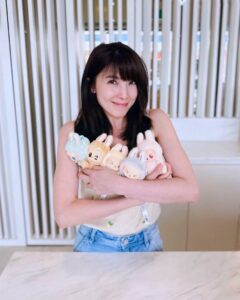 Actress Jeanette Aw HD Photos and Wallpapers September 2024