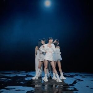 Jei Instagram - 피에스타가 12주년을 기념해서 
짠해(You're pitiful)2024 버전을 발매했습니다! 

직접 앨범을 제작하는 건 처음이라
중간중간 어려운 점들도 많았지만 
정말 행복했고 소중한 작업이었어요

피에스타가 다시 모일 수 있도록 
시작부터 끝까지 서포트 해 준 울 차오루 언니
정말 다시 한번 고맙다고 꼭 전하고 싶어요!

그리고 각자 일로 바쁨에도 불구하고 
두발 벗고 뛰었던 울 멤버들도 
너무 고마워용!! 
피에스타여서 너무 행복하고 감사해요🥹

인생의 한 챕터를 함께했던 피에스타와
피에스타를 위해 열심히 일해주시고 도와주셨던 많은 분들
그리고 팬분들께 선물이 되는 앨범이길 바랍니다
사랑합니다🫶🏻

#피에스타 #짠해 #짠해2024 #차오루 #예지 #린지 #혜미 #재이