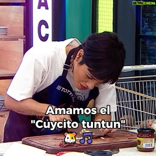 Jely Reategui - 5.6K Likes - #ElGranChefFamosos 🎵 EL SÚPER HIT PARA TODOS LOS CUYES 🐹
➡️Mira #ElGranChefFamosos : La Academia a través de la señal de Latina y Latina.pe 🍽️📺
#chefcitos #elgranchef #elgrancheffamosos