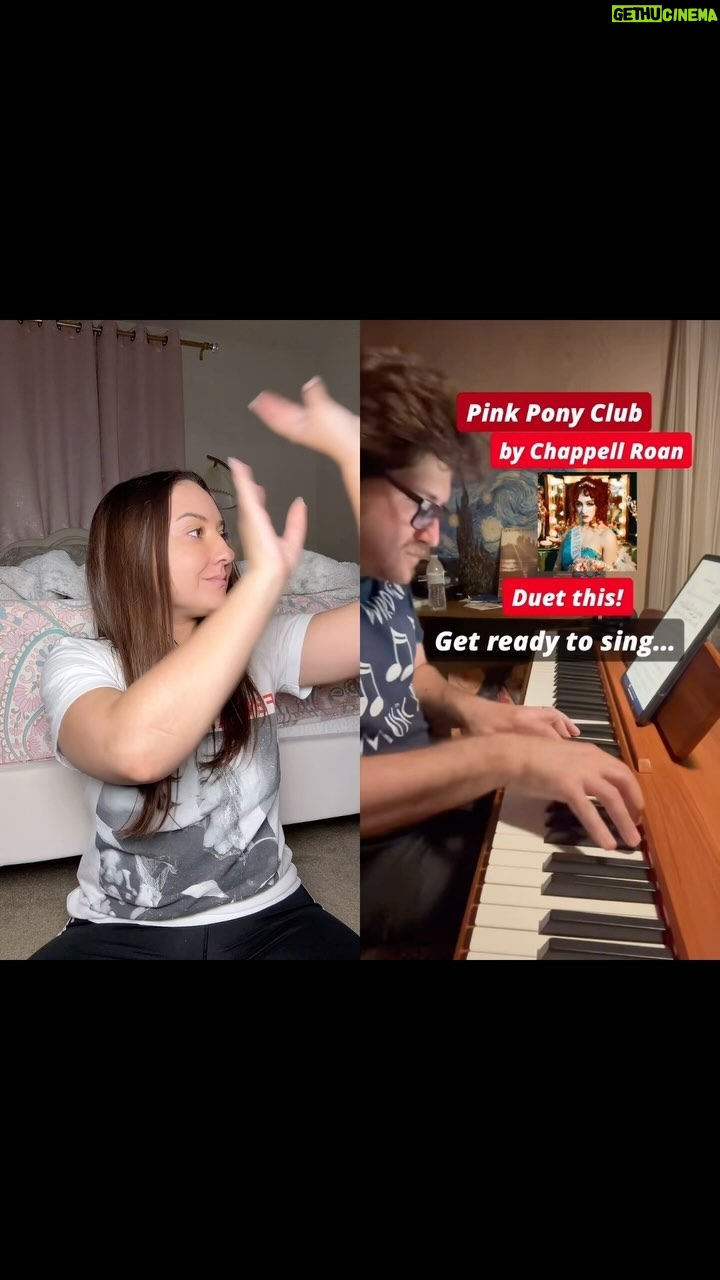 Jennifer Messina - 1.4K Likes - @pianojordan and I singing Pink Pony Club by @chappellroan 💝🏳️🌈