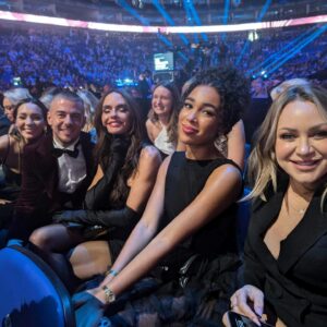 Jennifer Metcalfe Instagram - When #Hollyoaks did the National TV Awards… Massive congrats to @emmerdale for winning ‘Best Serial Drama’ and to all the other winners & nominees! ❤️ #NTAS2024